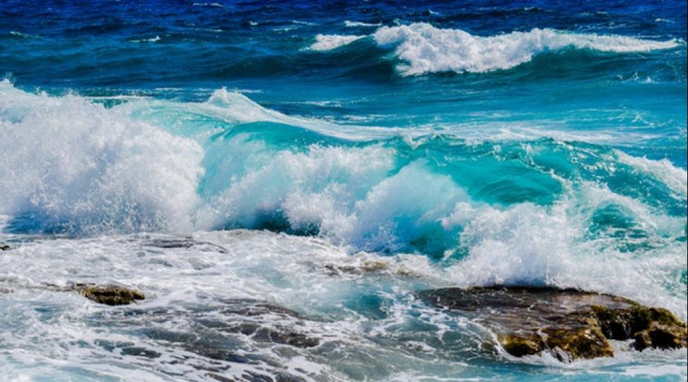 beach_blue_hd_wallpaper_414320.jpg